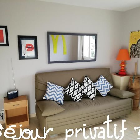 Chez Patrick Roujan Bed & Breakfast Ngoại thất bức ảnh