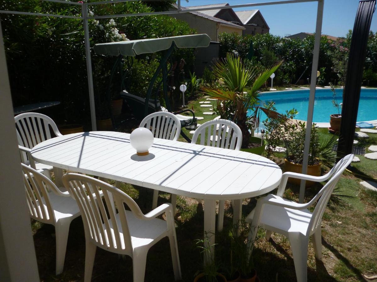 Chez Patrick Roujan Bed & Breakfast Ngoại thất bức ảnh